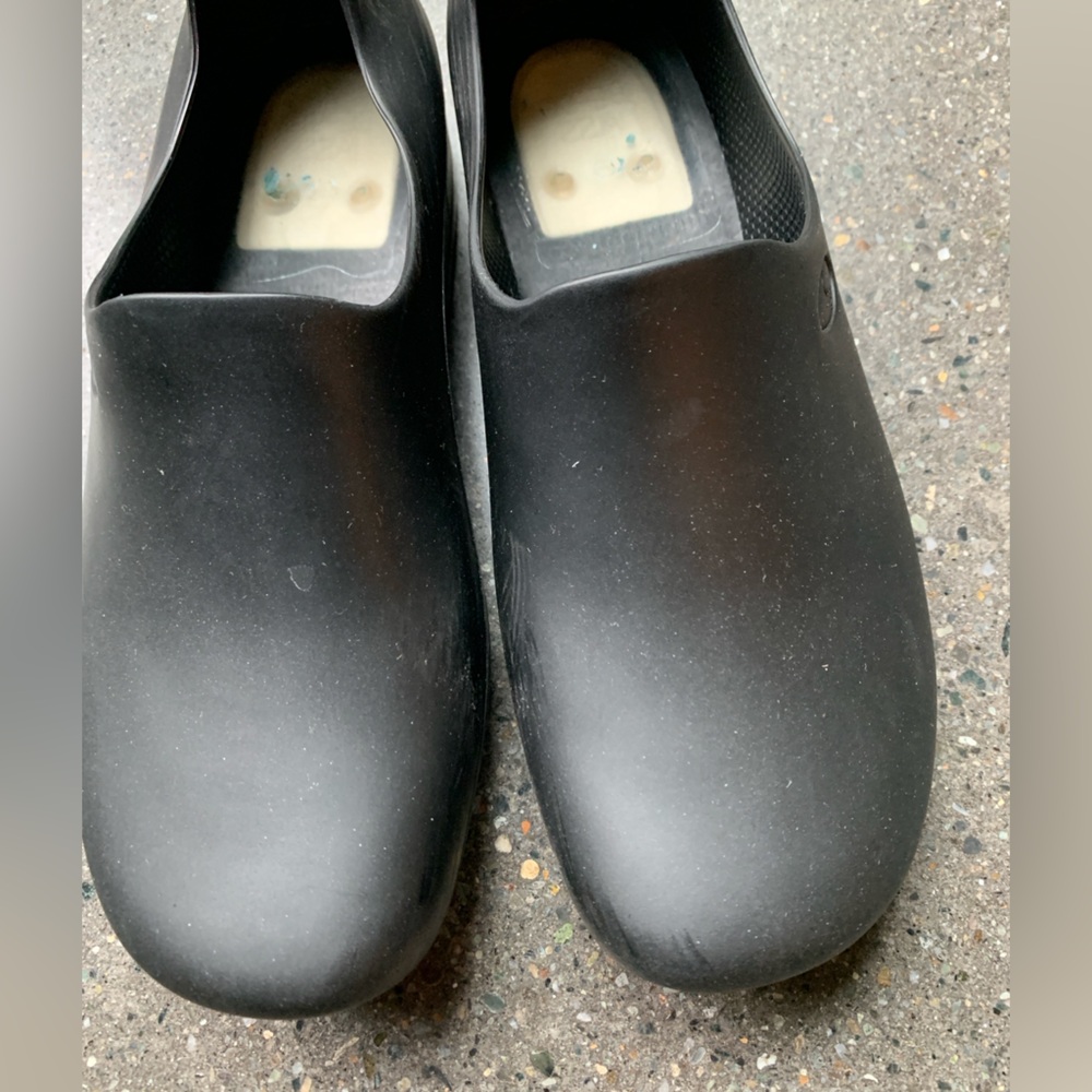 Sticky Shoes Black Clogs Women’s 8.5M - Picture 6 of 14